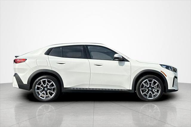 New 2026 BMW X2 xDrive28i w/ Technology Package image 6