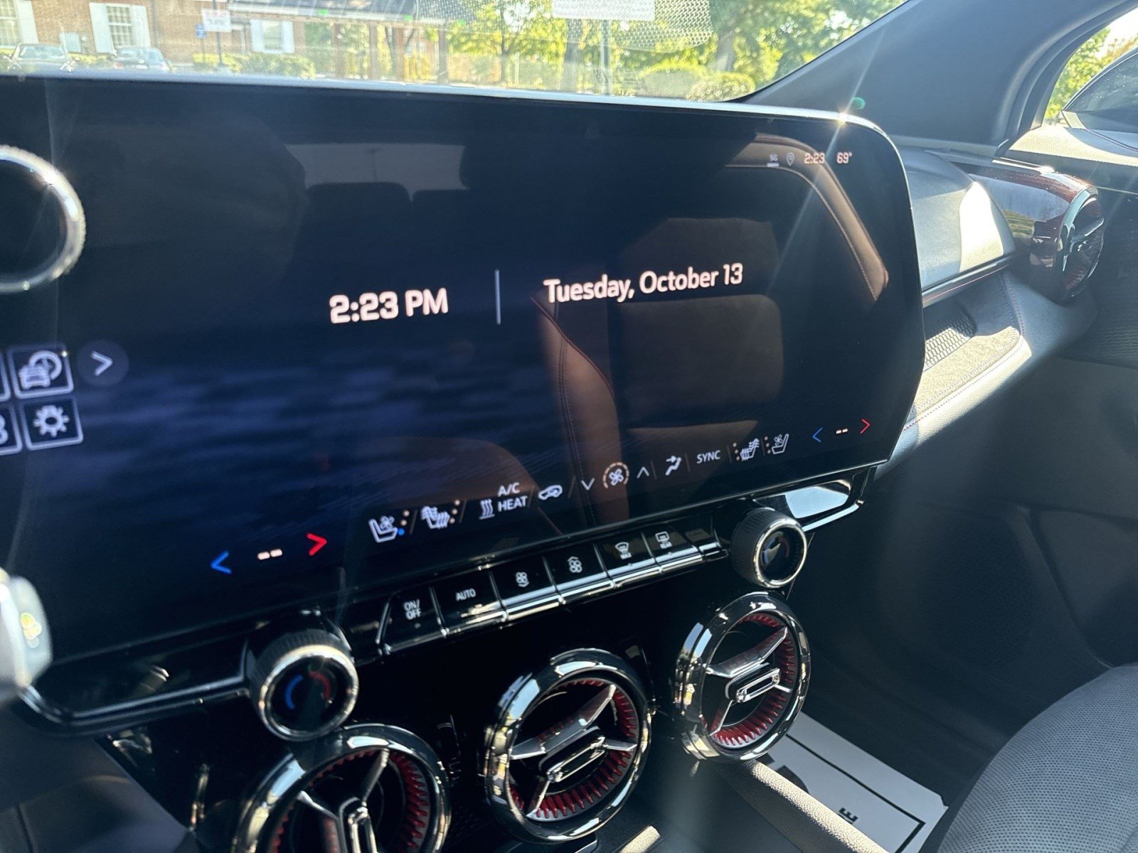 Used 2024 Chevrolet Blazer EV RS AWD/4WD image 17