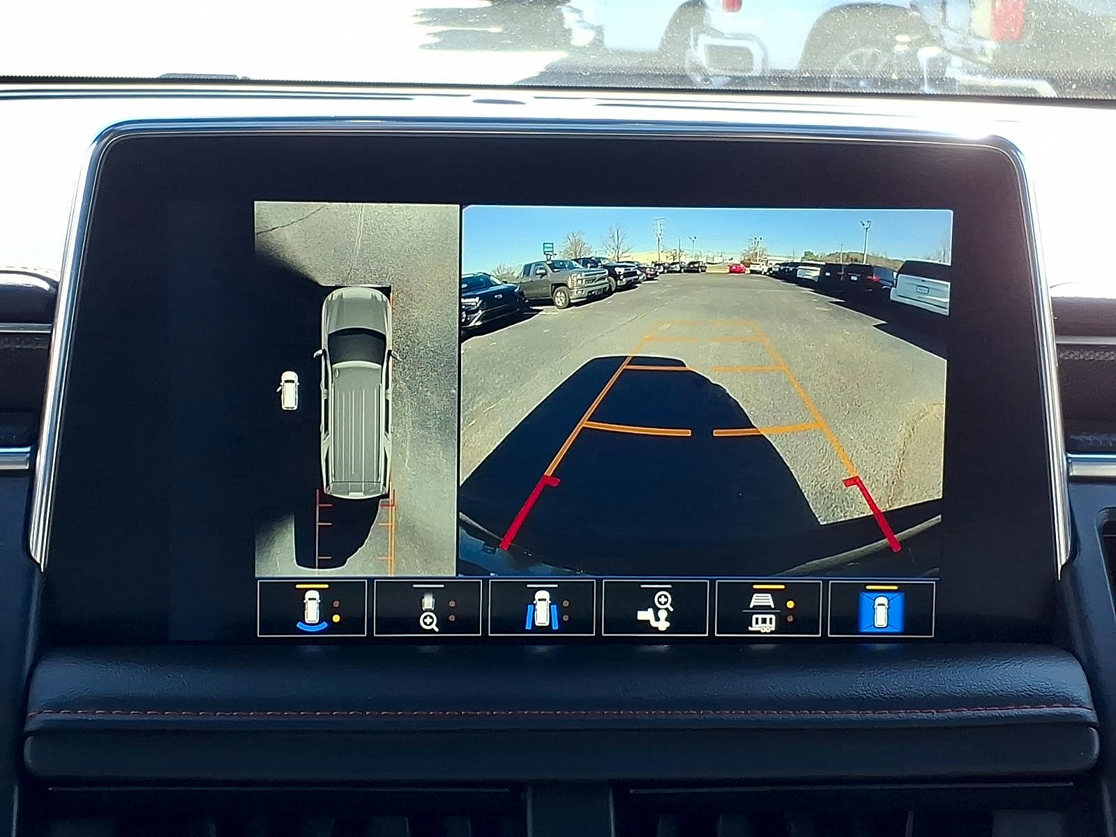 Certified 2023 Chevrolet Suburban RST w/ Luxury Package image 16