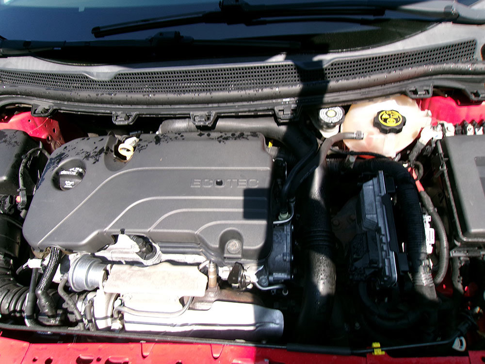 Used 2018 Chevrolet Cruze LT w/ Convenience Package image 8