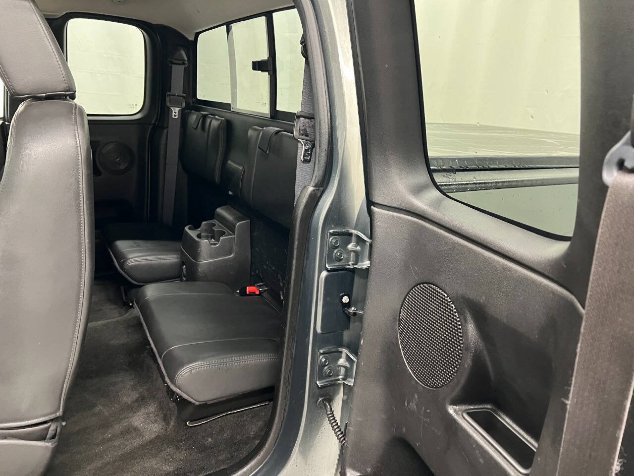Used 2011 GMC Canyon SLT AWD/4WD image 9