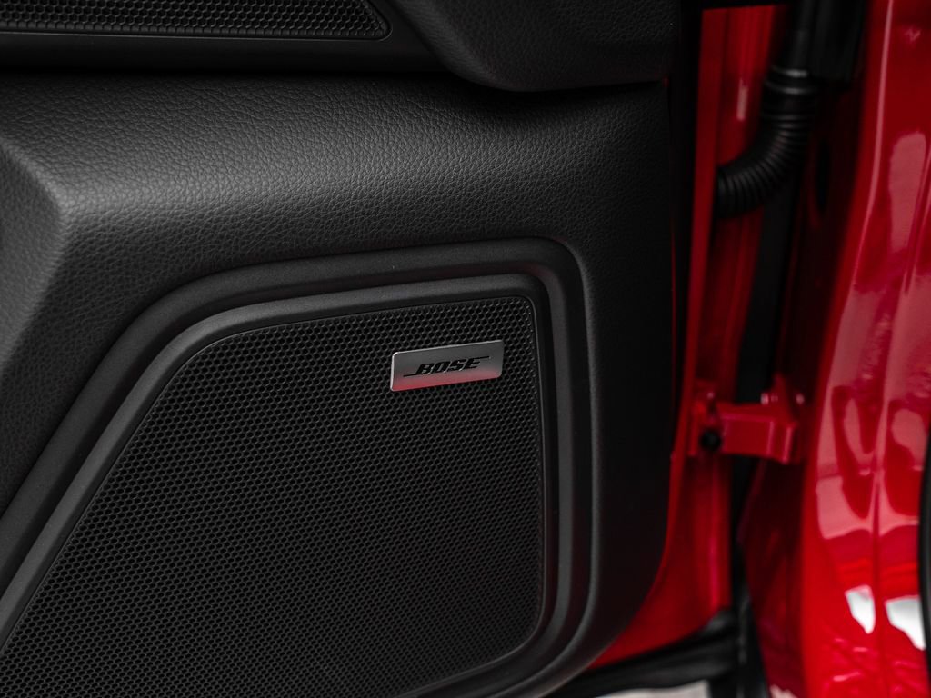 Used 2026 Porsche Macan image 23