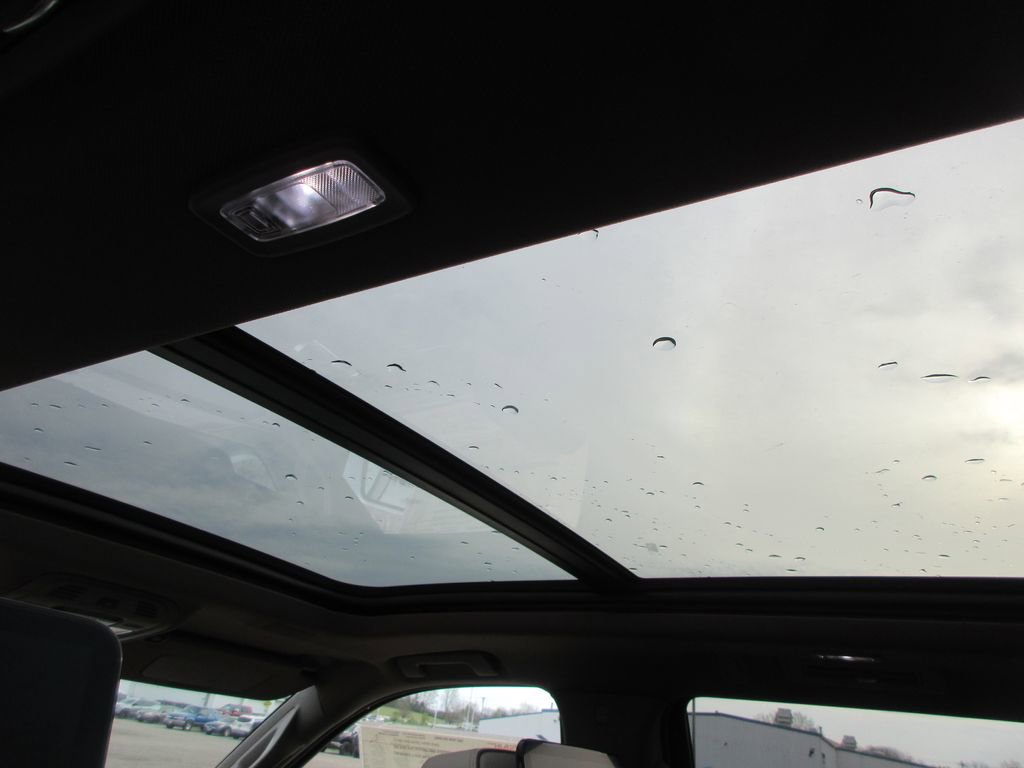 New 2026 GMC Yukon Denali image 14