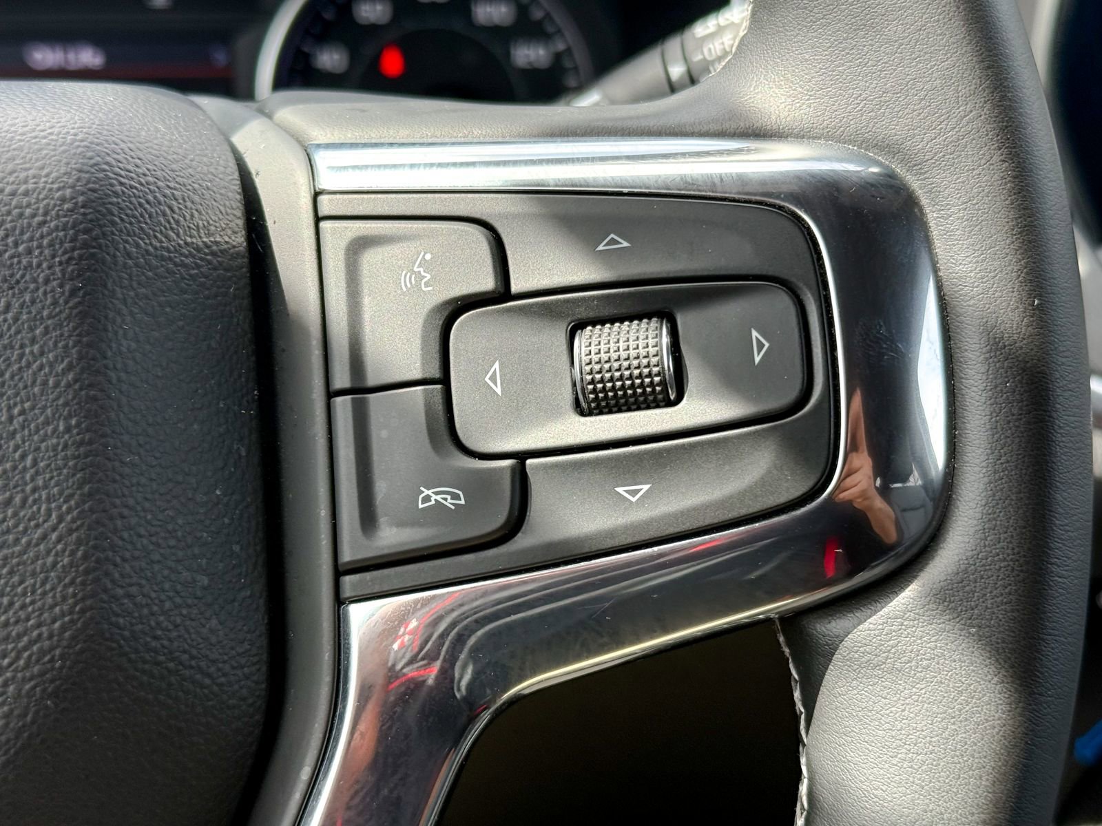 Used 2023 Chevrolet Blazer LT w/ Sound & Technology Package image 26