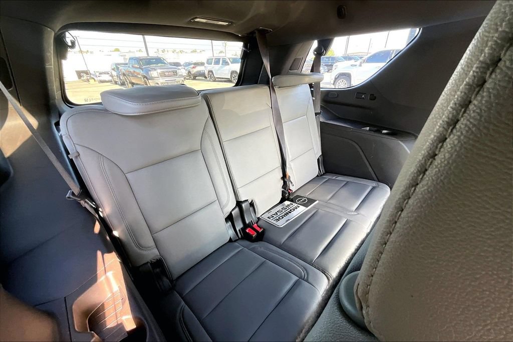 Used 2023 Chevrolet Tahoe LT AWD/4WD image 32