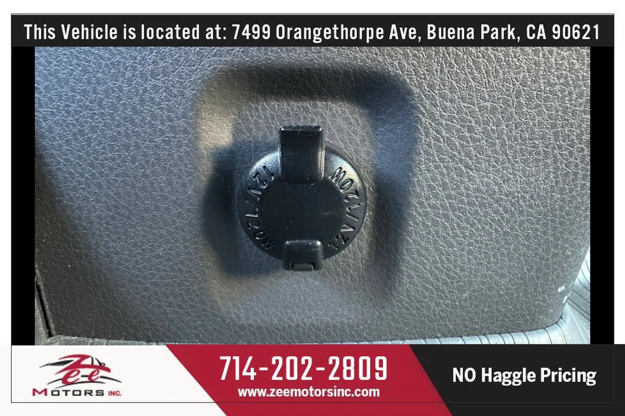 Used 2021 Toyota Sienna LE w/ LE Plus Package FWD image 31
