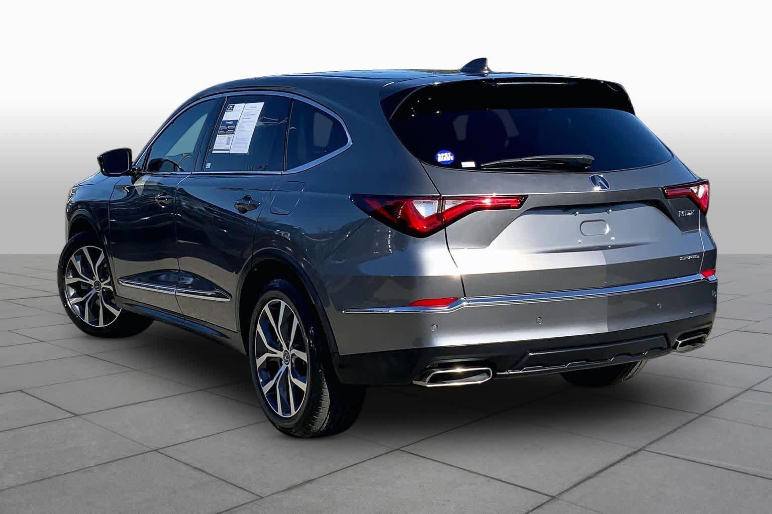 Used 2023 Acura MDX SH-AWD w/ Technology Package image 12
