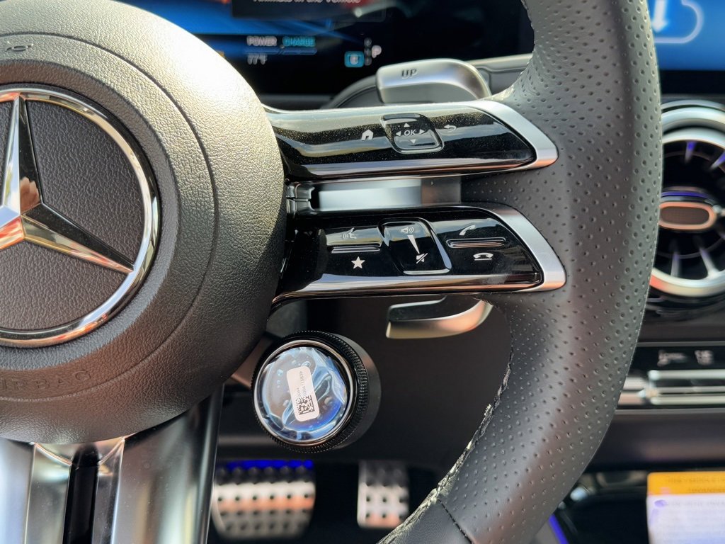 New 2025 Mercedes-Benz GLB 35 AMG 4MATIC image 23