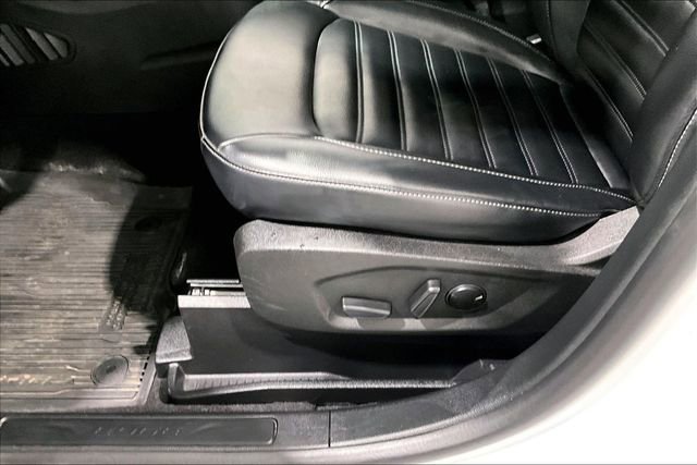 Used 2023 Ford Edge SEL w/ Convenience Package image 19