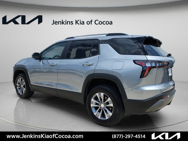 Used 2025 Chevrolet Equinox LT w/ Convenience Package II AWD/4WD image 8