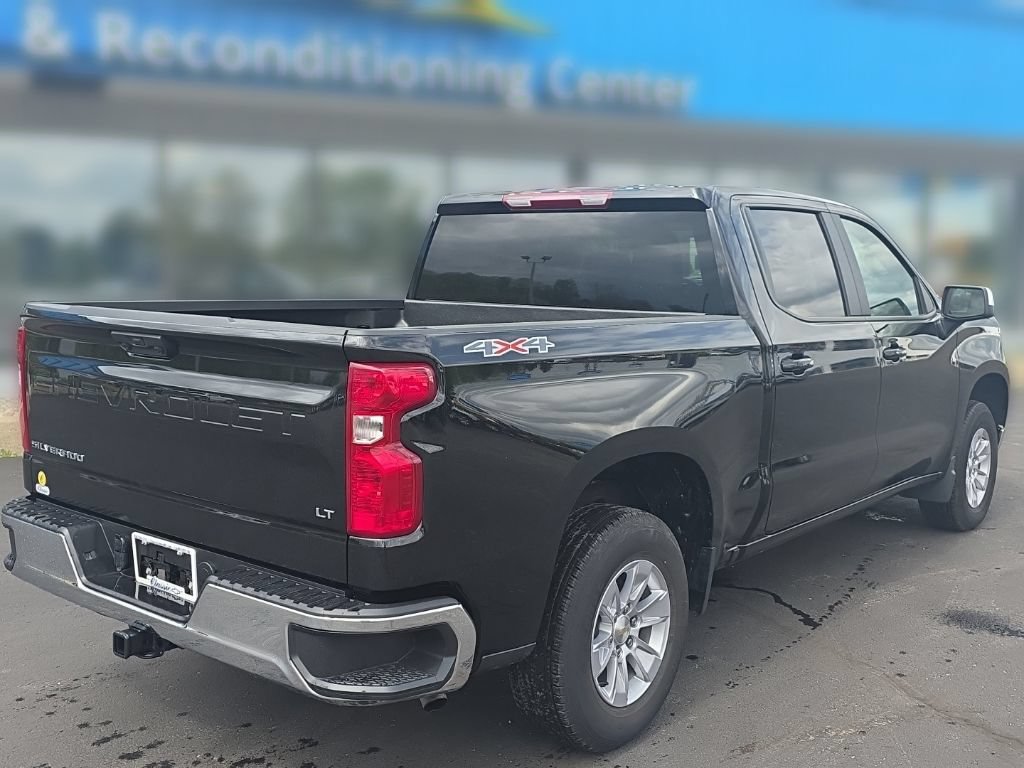 Used 2026 Chevrolet Silverado 1500 LT AWD/4WD image 7