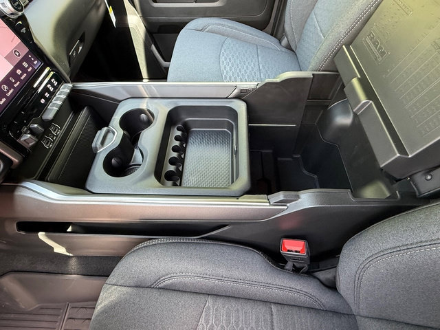 New 2026 RAM 2500 Big Horn AWD/4WD image 33
