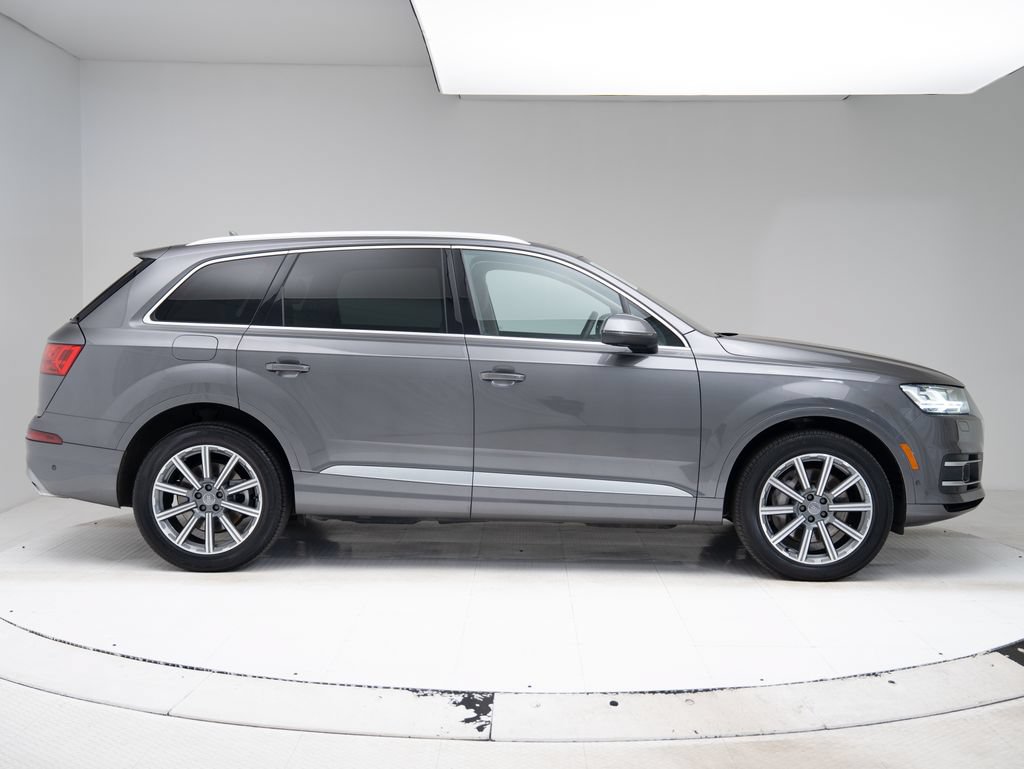 Used 2019 Audi Q7 3.0T Premium Plus w/ Premium Plus Package AWD/4WD image 27