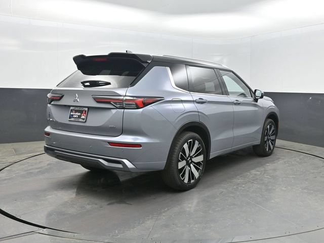 New 2026 Mitsubishi Outlander SEL FWD image 34