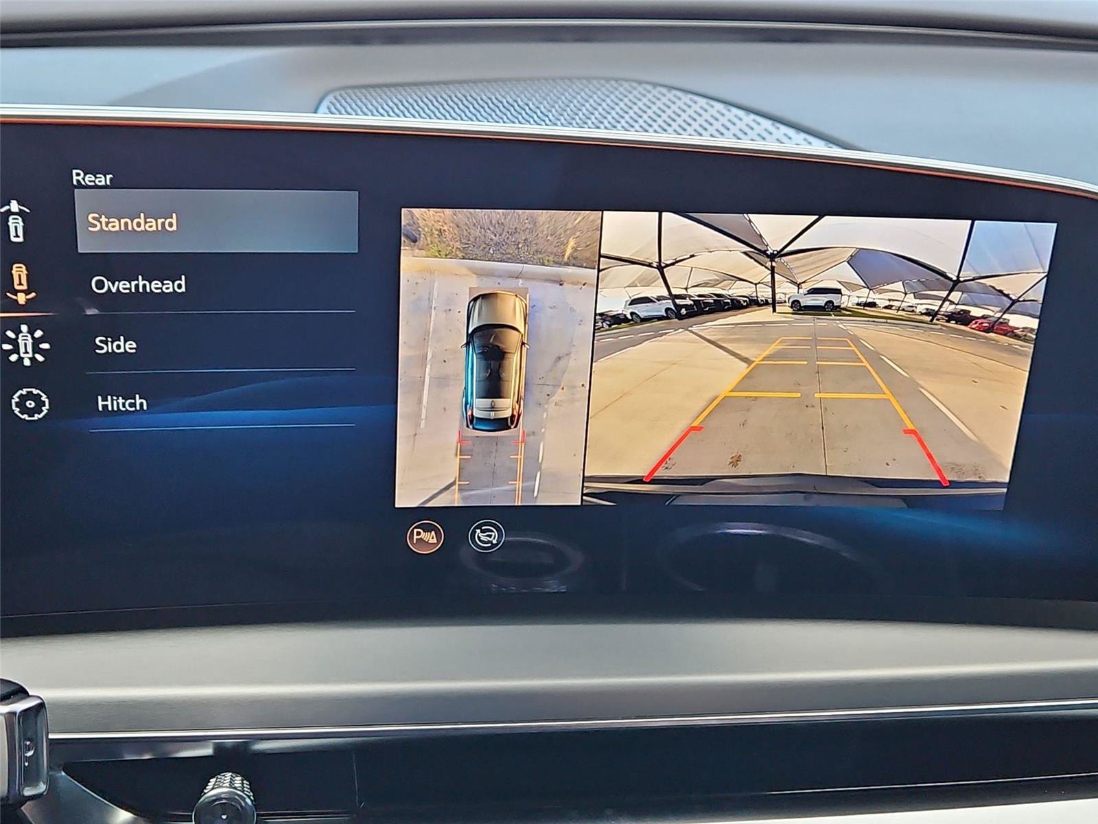 New 2025 Cadillac Lyriq Sport w/ LPO, Floor Liner Package AWD/4WD image 18