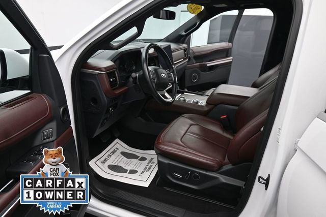 Used 2023 Ford Expedition Limited AWD/4WD image 17