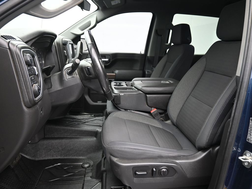 Used 2019 Chevrolet Silverado 1500 LT w/ Texas Edition image 20