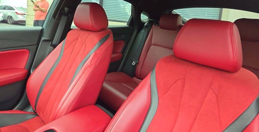 Used 2023 Acura Integra A-Spec w/ Technology Package FWD image 6