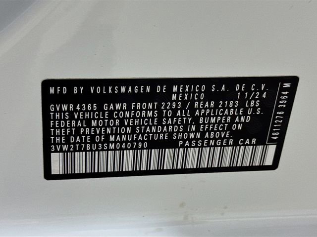 Used 2025 Volkswagen Jetta GLI Autobahn image 28