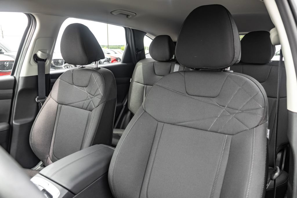 Used 2025 Hyundai Tucson SE AWD/4WD image 13