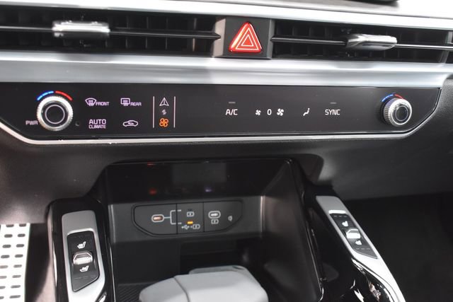 New 2026 Kia Sorento SX image 32