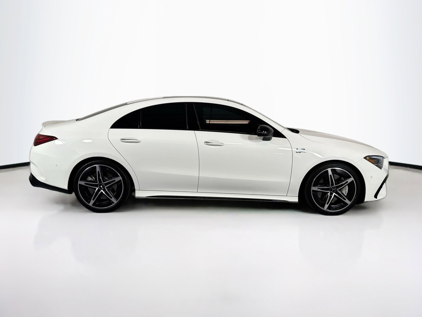 Used 2025 Mercedes-Benz CLA 35 AMG 4MATIC image 8