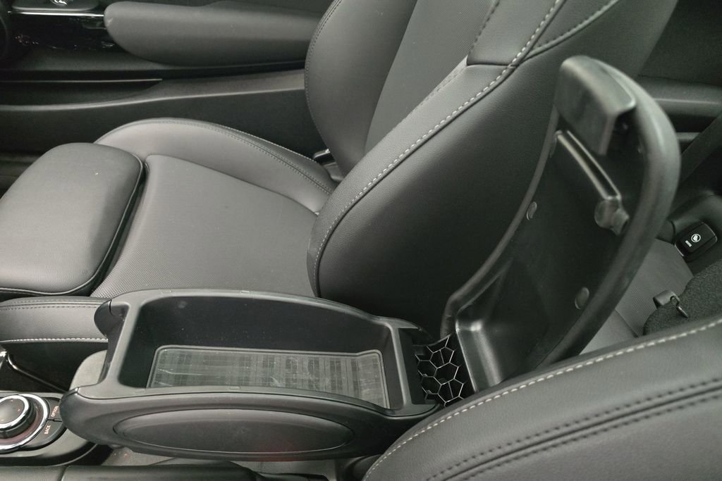 Used 2023 MINI Cooper S image 22