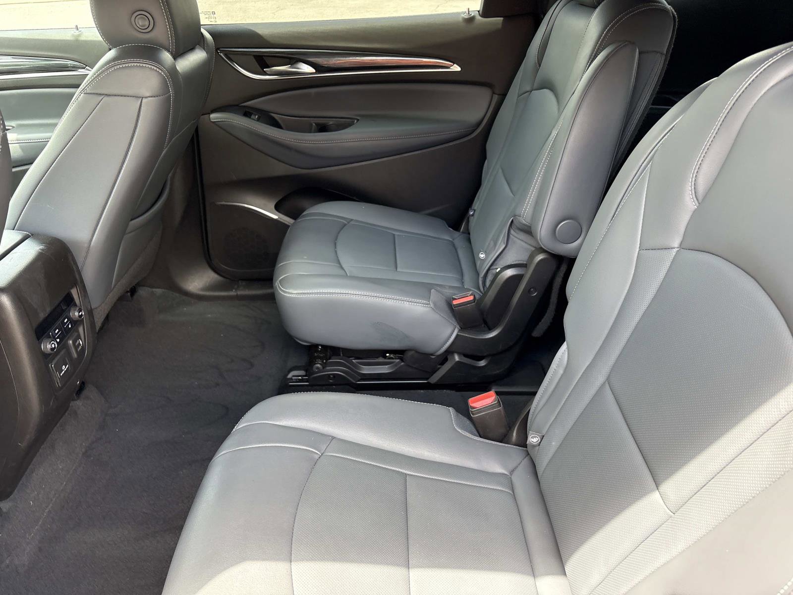 Certified 2022 Buick Enclave Premium FWD image 33