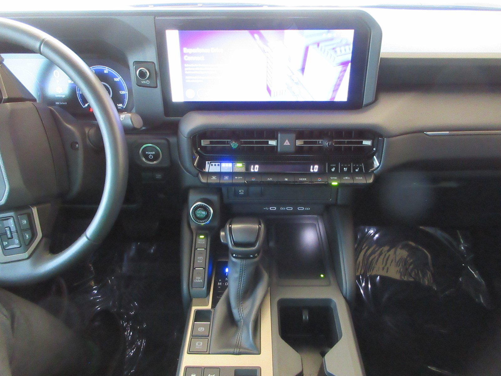 Used 2025 Toyota Land Cruiser w/ Premium Package AWD/4WD image 39