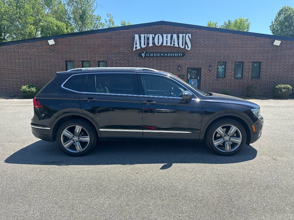 Used 2018 Volkswagen Tiguan SEL Premium AWD/4WD image 8