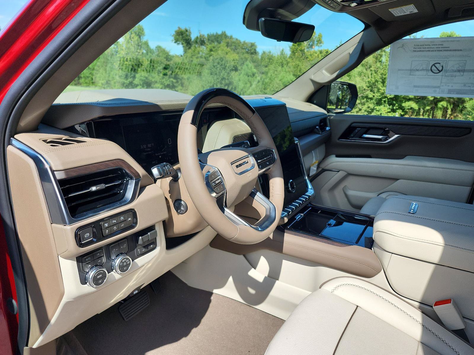 New 2027 GMC Yukon Denali AWD/4WD image 13