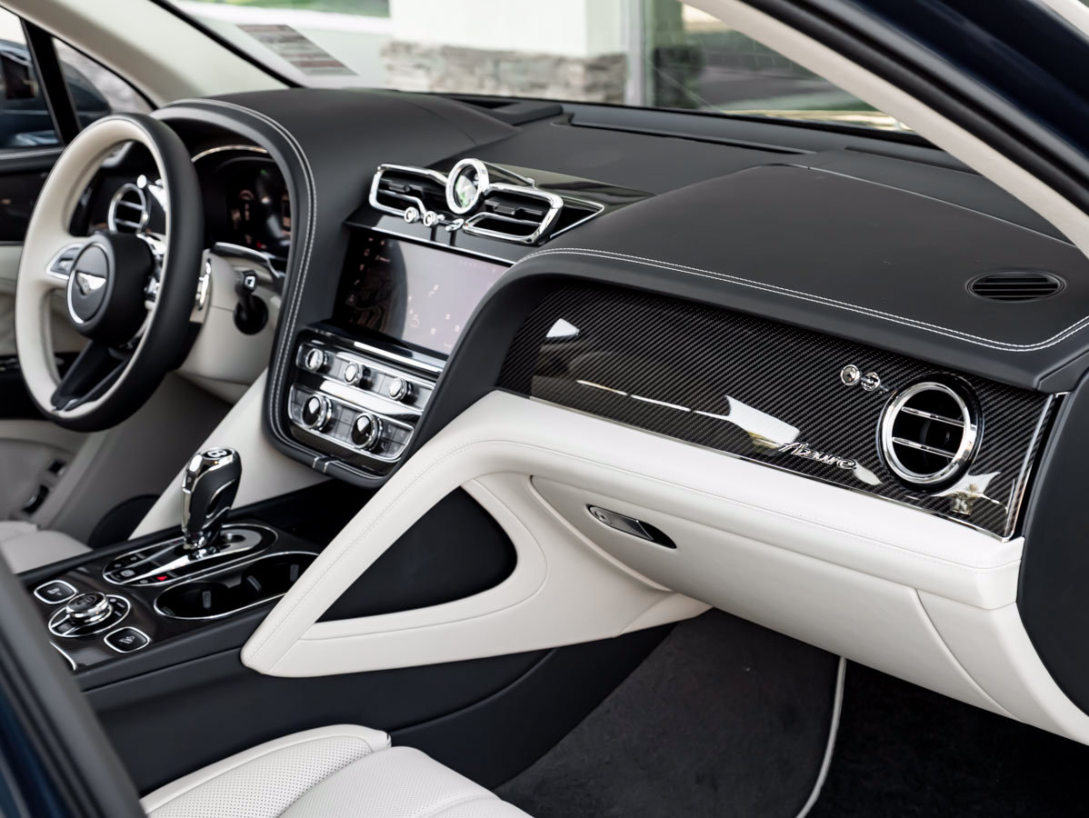 New 2027 Bentley Bentayga AWD/4WD image 42