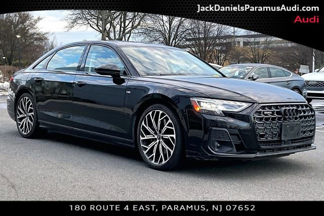 Used 2023 Audi A8 L 3.0T w/ Comfort Plus Package image 9