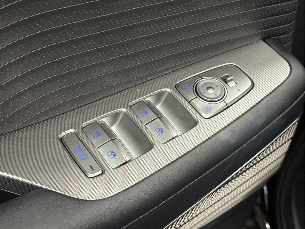 Certified 2024 Hyundai Palisade Calligraphy image 30