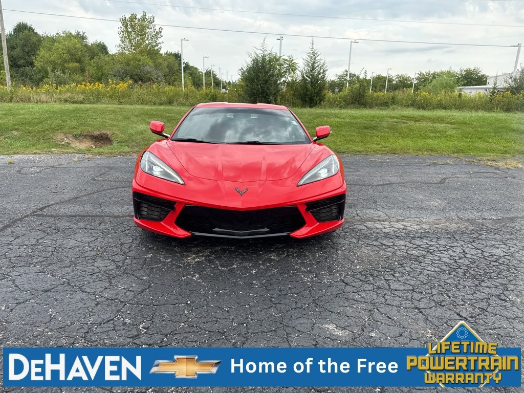 Used 2022 Chevrolet Corvette Stingray Coupe w/ 1LT RWD image 9