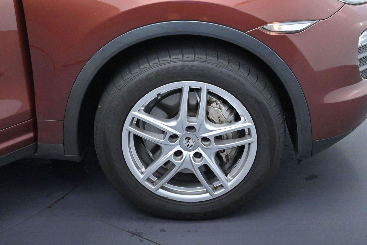 Used 2012 Porsche Cayenne S AWD/4WD image 35