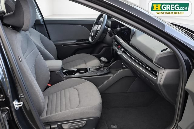 Used 2025 Kia K4 EX FWD image 10