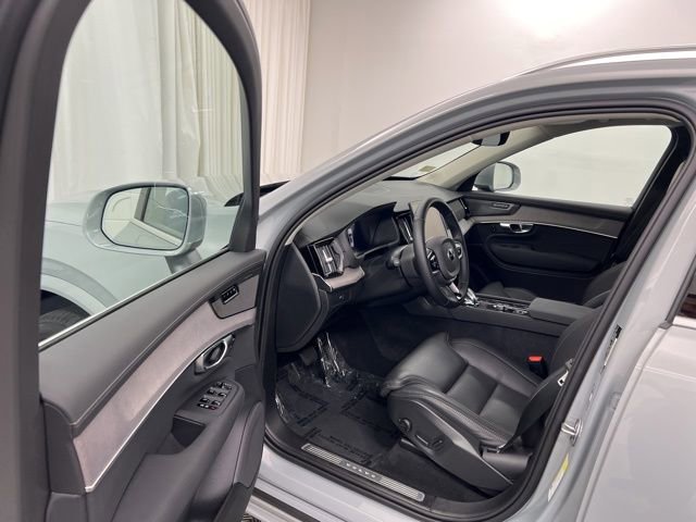 New 2026 Volvo XC90 B6 Ultra w/ Protection Package AWD/4WD image 12