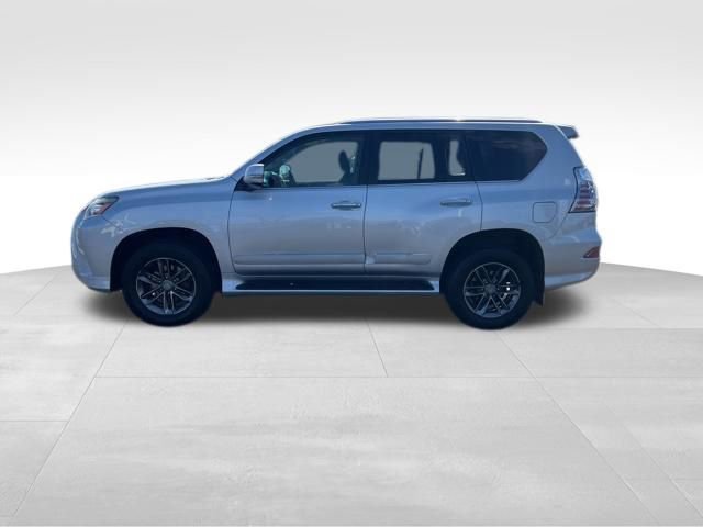 Used 2014 Lexus GX 460 w/ Premium Package image 4