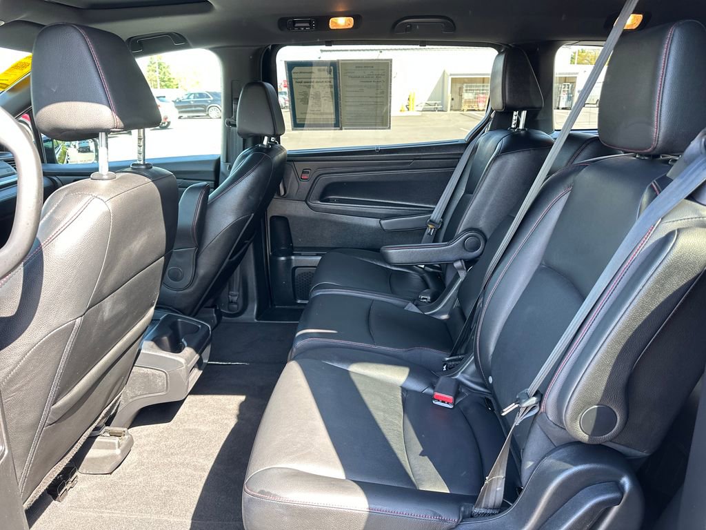 Used 2024 Honda Odyssey Sport image 16