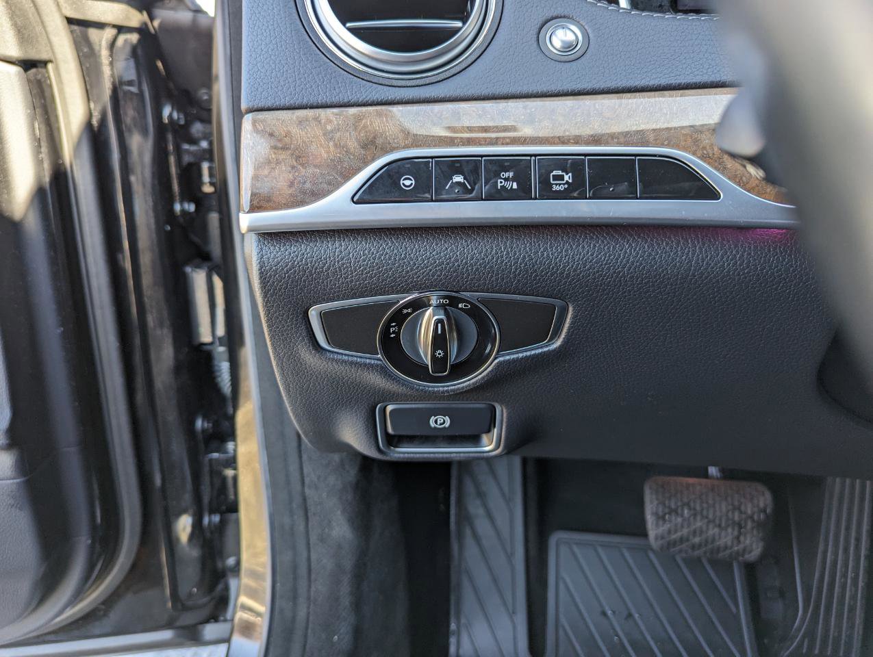 Used 2015 Mercedes-Benz S 550 4MATIC Sedan image 15