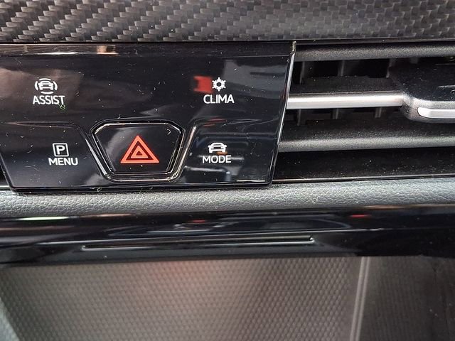 Used 2023 Volkswagen Golf 20th Anniversary Edition AWD/4WD image 27