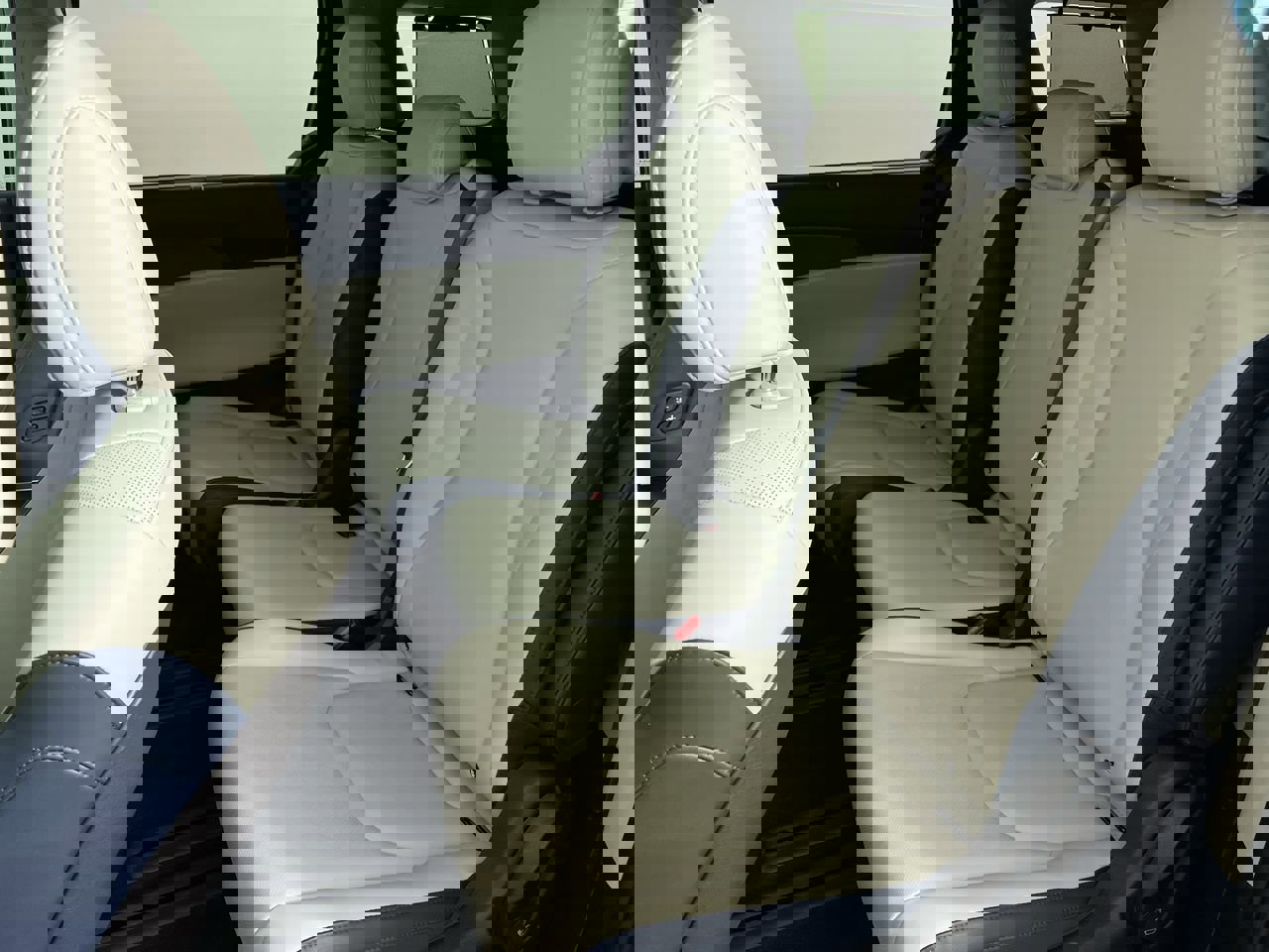 Certified 2026 Kia Carnival SX image 23