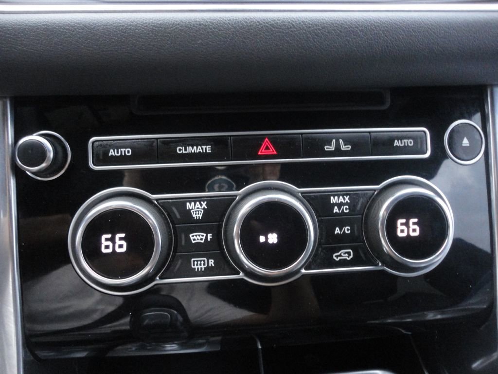 Used 2015 Land Rover Range Rover Sport HSE AWD/4WD image 12