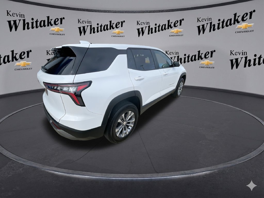 Used 2026 Chevrolet Equinox LT w/ Convenience Package II FWD image 9
