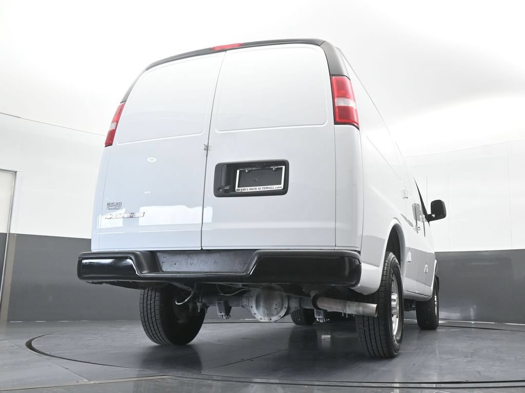Used 2024 Chevrolet Express 2500 w/ Driver Convenience Package RWD image 52