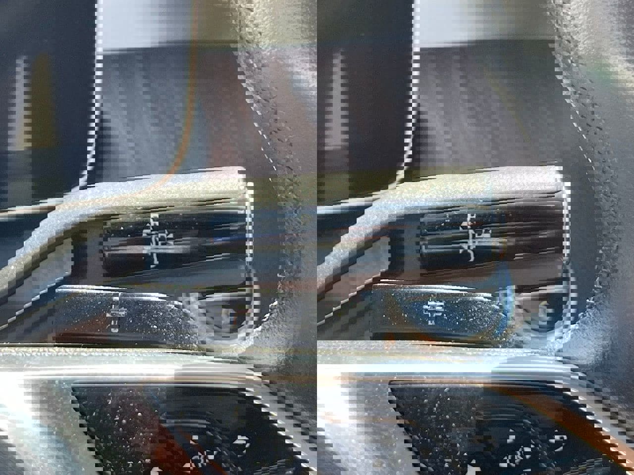 Used 2025 Mercedes-Benz C 300 4MATIC Sedan image 9