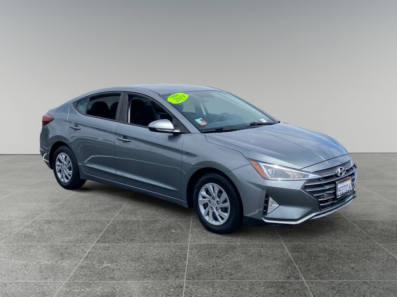Used 2019 Hyundai Elantra SE w/ Cargo Package FWD image 7