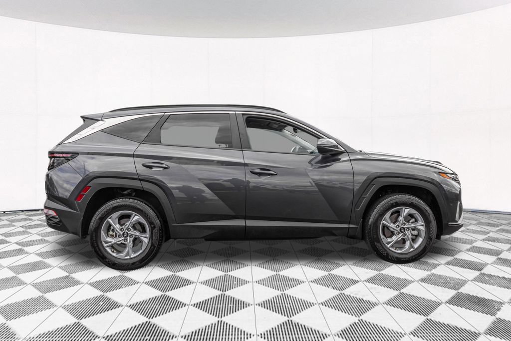 Used 2023 Hyundai Tucson SEL w/ Winter Package AWD/4WD image 10