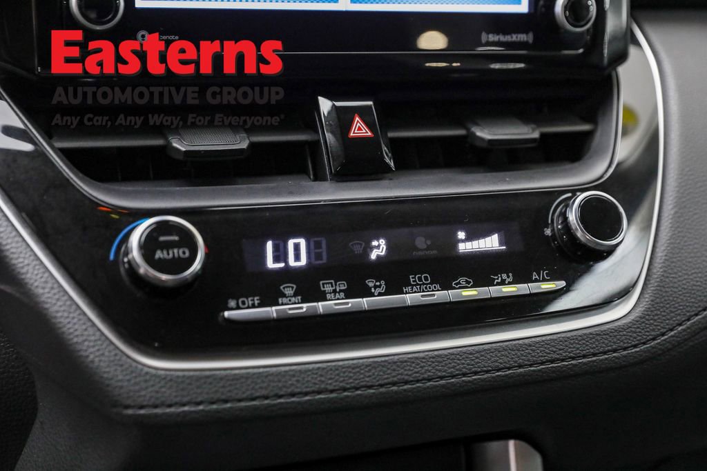 Used 2022 Toyota Corolla Cross LE image 19